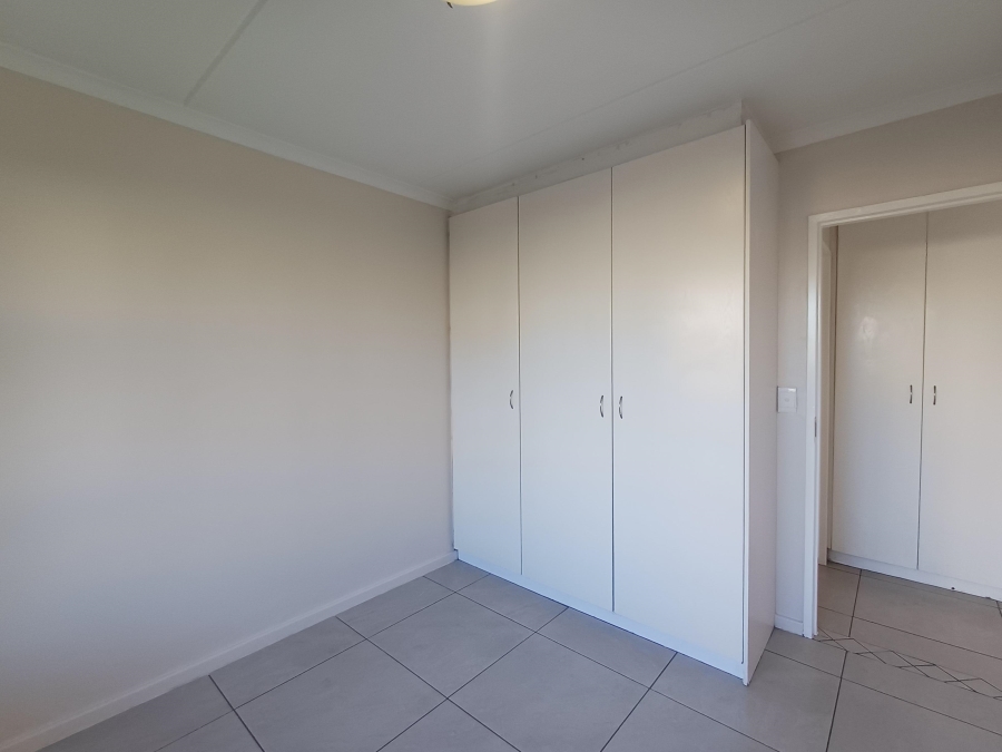 To Let 1 Bedroom Property for Rent in Sanlamhof Western Cape